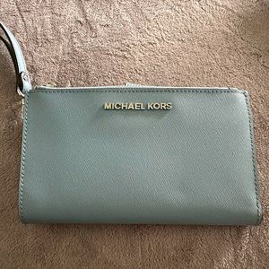 Michael Kors wallet. New Never used